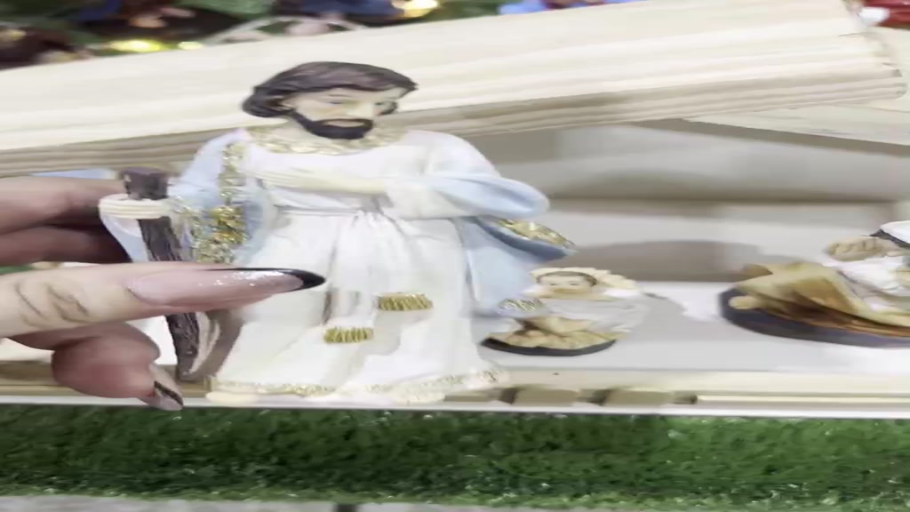 Presépio Natal em resina lindo três peças Jesus Maria José e Casinha Presépio